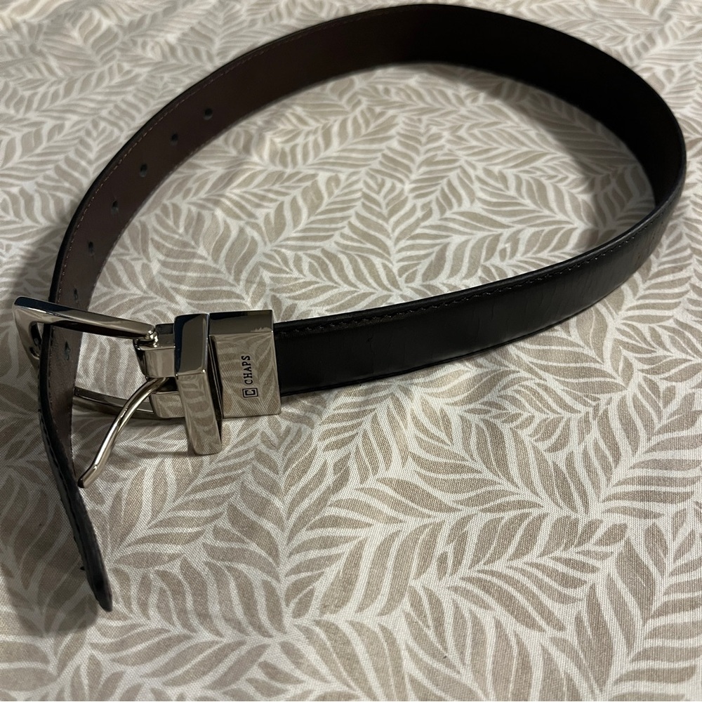 Chaps Boys XXS 16-20 Black & Brown Faux Leather Reversible Belt